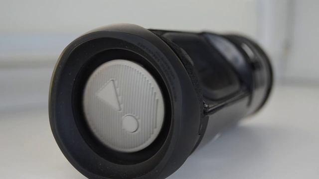 Колонка JBL FLIP 5 LFM 60% Bass Test РЕАКЦИЯ НА ПЕСНИ НА НЕБЕ ДЖА, ПАРТИЗАНЫ (REMIX), ПОЛИГОН..... смотреть онлайн