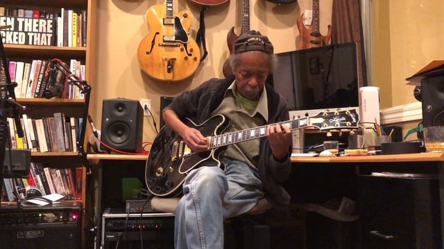 Lucille played by John Randolph смотреть онлайн
