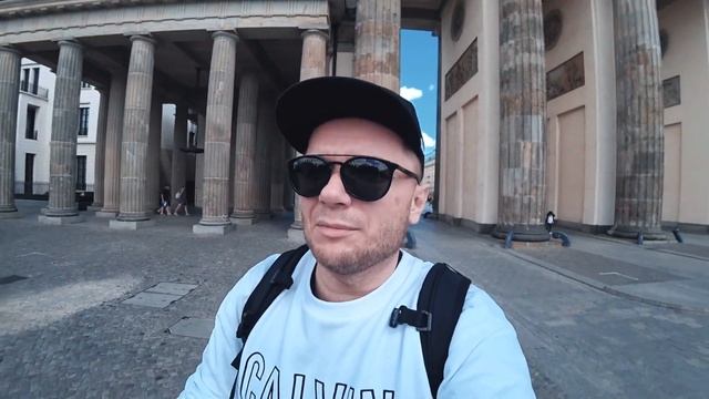 Берлин сегодня. Влог №90 Рейхстаг. Берлинская стена. Немецкая кухня. Фист и Фисти смотреть онлайн