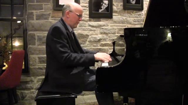 John Sherwood piano jazz -- Irie (Dave Young) смотреть онлайн