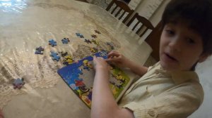 СОРЕВНОВАНИЕ Кто быстрее соберет пазл #собиратьпазл #длядетей