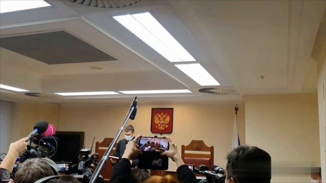 Верховный суд России запретил «движение ЛГБТ» и признал его экстремистким смотреть онлайн