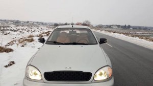 Зеркала с повторителями поворотов, подогревом и электрорегулировкой на Ланос.