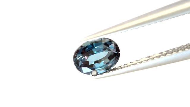 Драгоценные камни K GEMS MSU https://meshok.net/listing?set_gal=Y&user=354513 смотреть онлайн