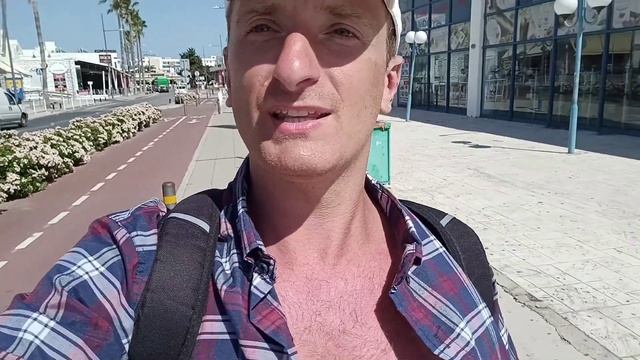 №25 УЛИЦЫ В ЦЕНТРЕ ГОРОДА АЙЯ-НАПА - ПРОГУЛКИ ПО КИПРУ СВОИМ ХОДОМ смотреть онлайн