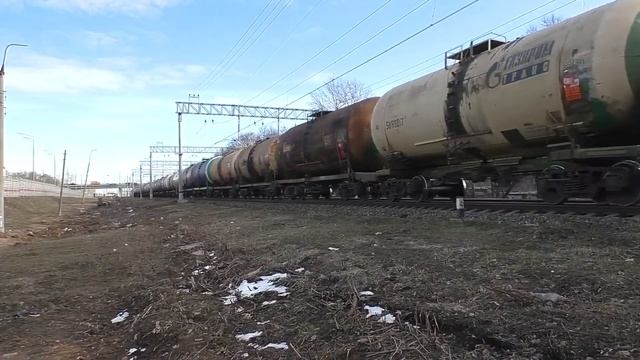 Видеосборник №1 электровоза ВЛ10К-420 (ТЧЭ-38) с грузовыми поездами. смотреть онлайн