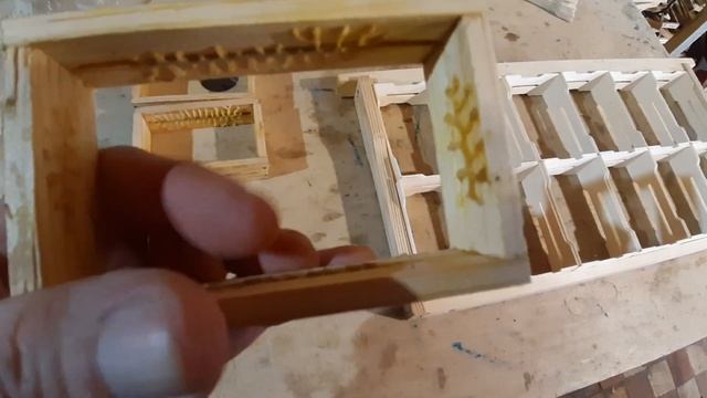 Какие рамки лучше для сотового меда смотреть онлайн