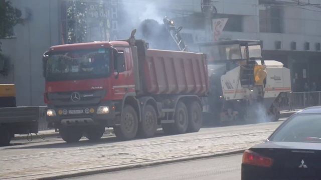 Mercedes-Benz Actros | дорожная фреза Wirtgen w210 смотреть онлайн