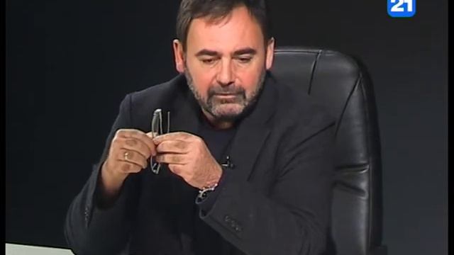 М.Ткачук: Власть существует сама по себе, а народ живёт в параллельной жизни