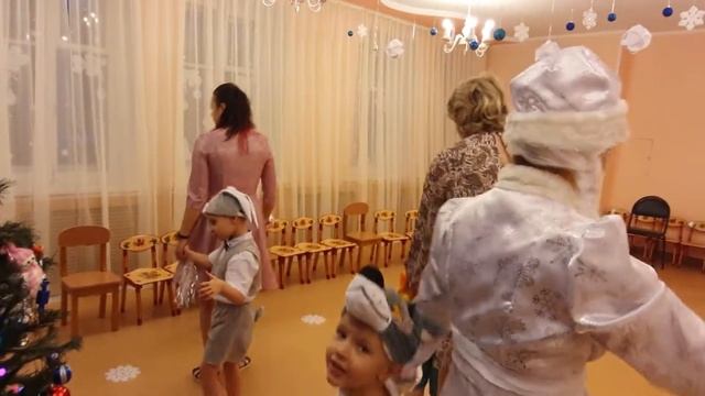 утренник смотреть онлайн