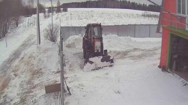 Овчарка находит потерянный пульт. смотреть онлайн