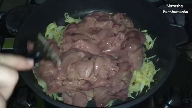 ПРОСТО ТАЕТ ВО РТУ!!! КУРИНАЯ ПЕЧЕНЬ В СМЕТАНЕ / Chicken Liver in Sour Cream смотреть онлайн