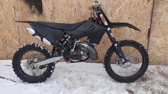 Новый-старый мопед KTM SX 200 смотреть онлайн