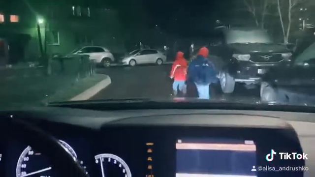 Дети убегают от папы смотреть онлайн