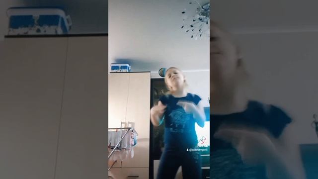 39693ae4eed6ed2fda6cf7026dbd96ad.mp4 смотреть онлайн