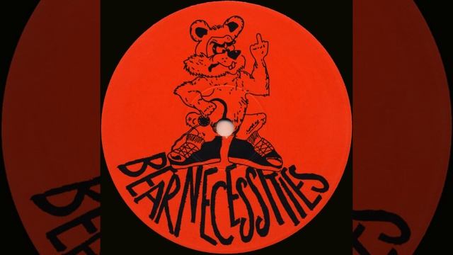 Mole The Dipper & The 3D Crew - Hit 'N' Run (Bear Necessities) смотреть онлайн