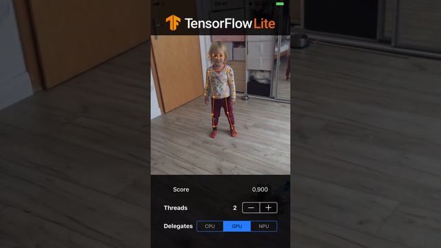TensorFlow Light for iOS app. PoseNet deeplearning example. смотреть онлайн