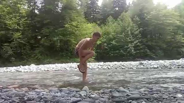 #купание в горной реке#😬🤐#бодряк#✌#все по кайфу#❤🚣💪😜#welcome to ❤# смотреть онлайн