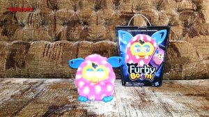 Поменять Furby Boom из мальчика в девочку