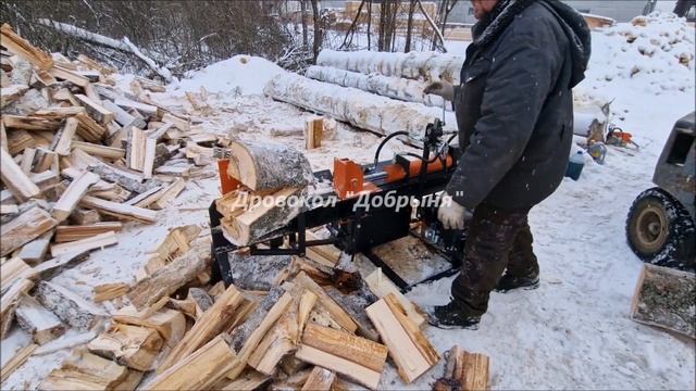 Дровокол "Добрыня" для колки любых пород древесины с бензиновым прирводом. смотреть онлайн