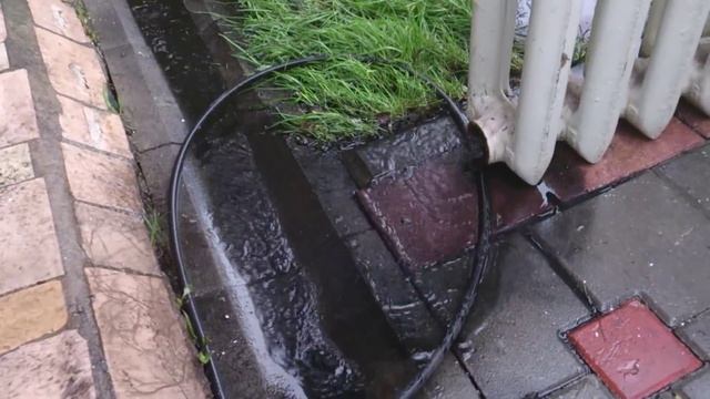 Промываем чугунную батарею смотреть онлайн