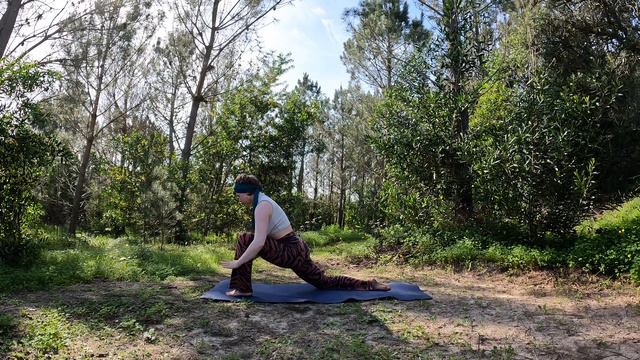 15 Min Full Body Stretch | Daily Yoga Flow for Relaxation, Stress Relief & Mobility смотреть онлайн