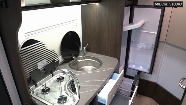 Benimar Cocoon 483 model 2022 смотреть онлайн