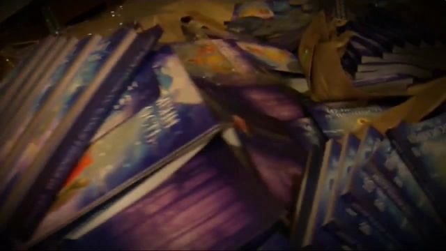 Монахини сжигают книги еретика А. И. Осипова смотреть онлайн