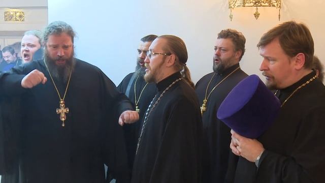 Освящение храма в здании Белгородской митрополии и собрание благочинных смотреть онлайн