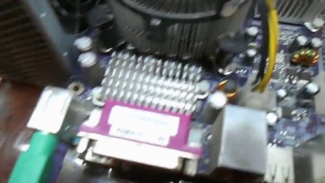 ECS P965T-A смотреть онлайн