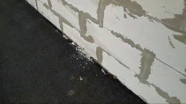 Отмостка из асфальта.