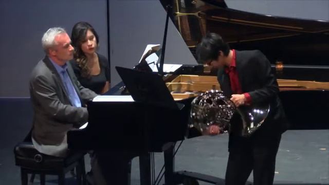Mozart Horn Concerto No. 3 in Eb Major K.447 - Mvt I смотреть онлайн