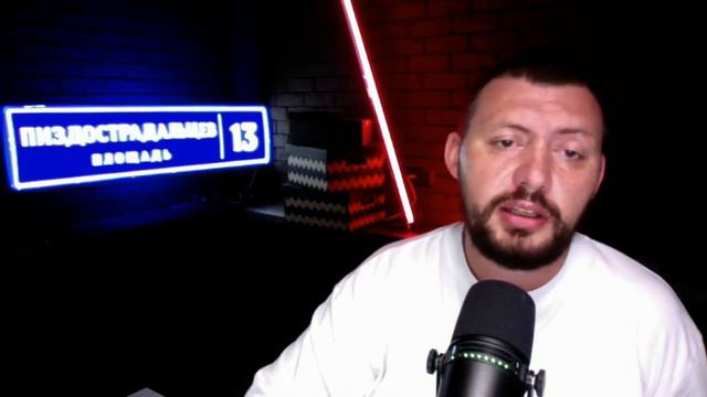 КАК ЗНАКОМИТЬСЯ В ЗАКРЫТОМ МАЛЕНЬКОМ ГОРОДЕ Самцов смотреть онлайн