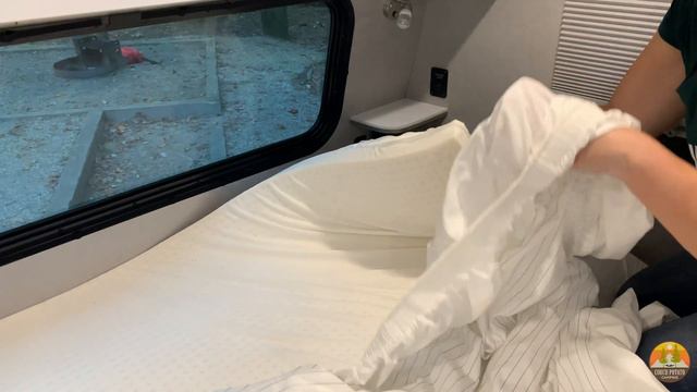 QuickZip Sheets Review - Perfect RV Sheets | Zippered Bedding смотреть онлайн