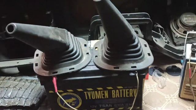 Чехол ручки КПП на Волгу 3110-31105. Запчасти на волгу семейства 31. Солон. Детали салона чехол кпп смотреть онлайн