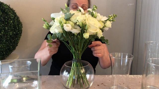 Как подобрать вазу для букета. Флористика для начинающих How to choose a vase for a bouquet смотреть онлайн