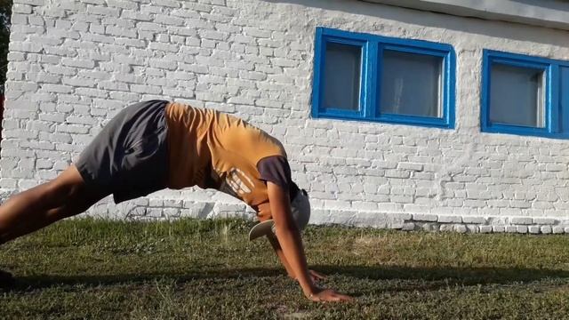 Рекорд в отжиманиях от пола!/Тренировка бицепса/Путь в топ Воркаут p.5! смотреть онлайн