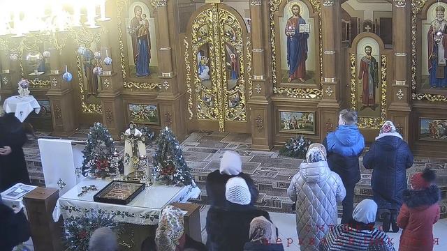 Неділя перед Богоявленням. Утреня. Свята Літургія смотреть онлайн