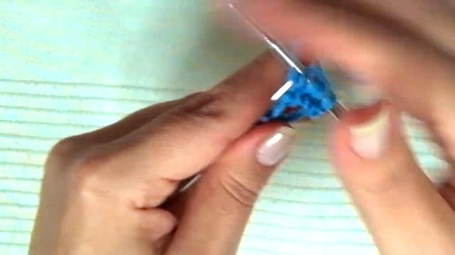 One Row knitting stitch: Easy, reversible and it doesn't roll (great for scarves)! смотреть онлайн
