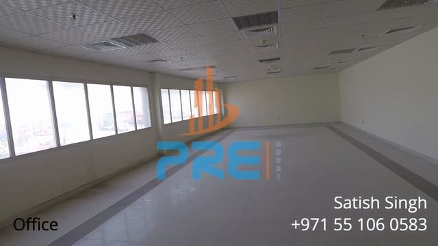 Warehouse in Jebel Ali Freezone - JAFZA смотреть онлайн