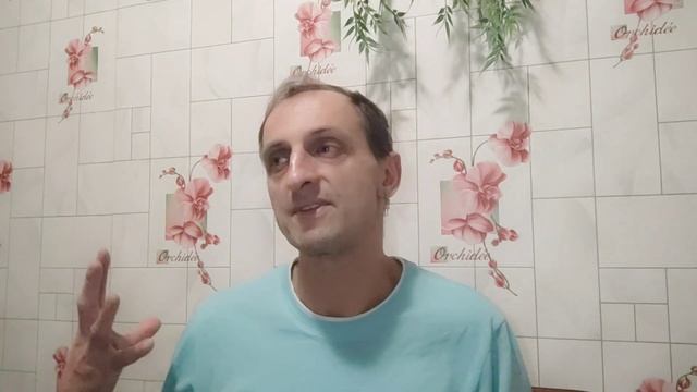 Зонтик для двоих. Для влюблённых, гуляющих под дождём. Он изысканный, прекрасный и очаровательный.. смотреть онлайн