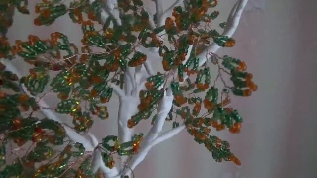 Деревья из бисера!!! ( деревья в процессе работы) смотреть онлайн