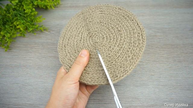 Красивая САЛФЕТНИЦА из Нитей и Картона своими руками смотреть онлайн