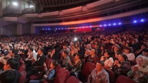 Sherali Jo'rayev & Ozodbek Nazarbekov & Rustam G'oipov - Zamin Yulduzlarida jonli ijro