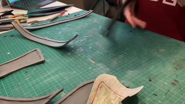 Assembly and Covering of Nightingale Cosplay Boot Armour смотреть онлайн