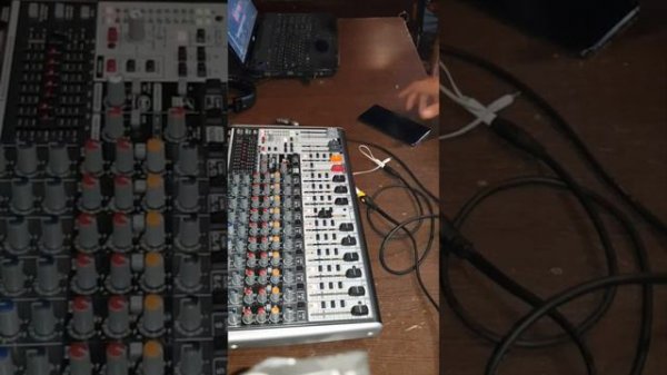 Behringer XENYX X 1832 USB MIXER Professional broadcasting