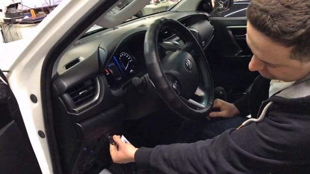 Блокиратор рулевого вала Fortus на toyota fortuner 2020 смотреть онлайн