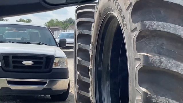 Introducing Monstermax 2. The Worlds Largest Truck (Twin Engine Duramax) смотреть онлайн