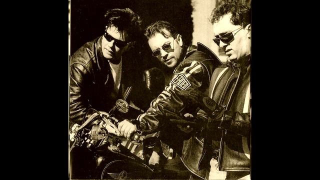 GIT - Distorsión (CD completo) смотреть онлайн