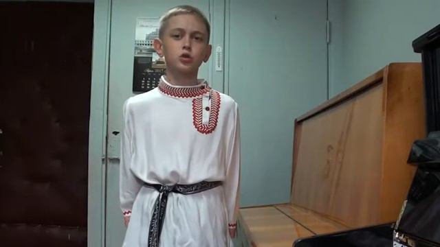 Кирилл Лукичёв Как на поле, на поляне смотреть онлайн